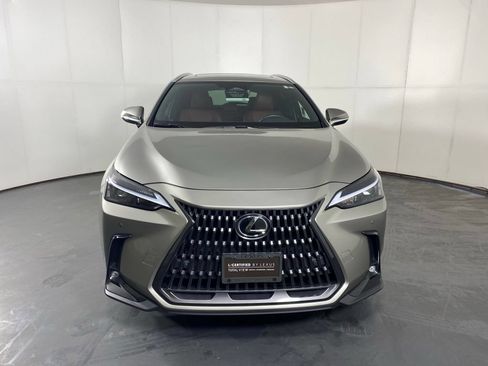 Certified 2025 Lexus NX 350 AWD w/ Accessory Package (2T) image 5