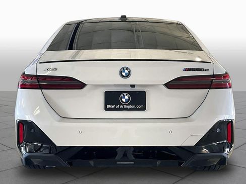 Certified 2026 BMW 550e xDrive w/ Executive Package AWD/4WD image 4
