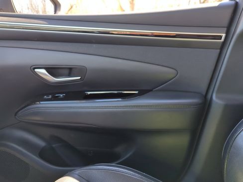 Used 2022 Hyundai Tucson Limited image 36