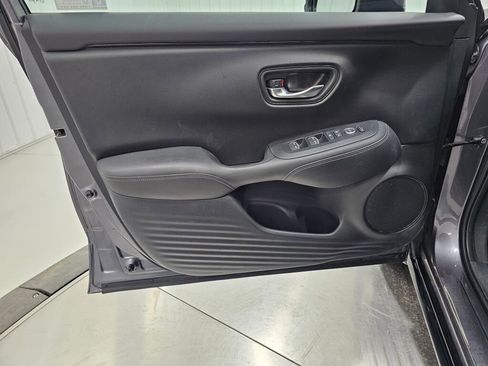 Used 2024 Honda HR-V EX-L image 33