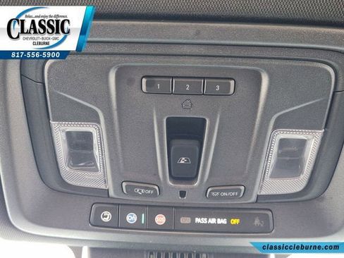Used 2025 GMC Sierra 2500 AT4 w/ Technology Package AWD/4WD image 23