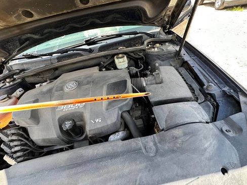 Used 2006 Buick Lucerne CXL w/ Luxury Package FWD image 45