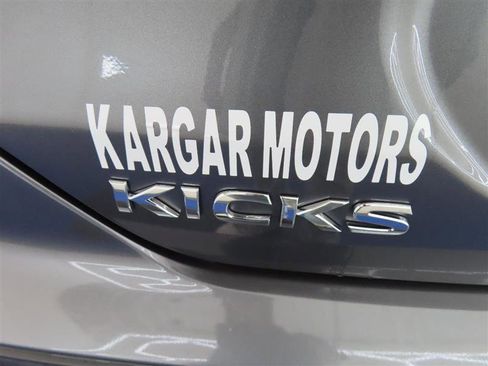 Used 2024 Nissan Kicks SV FWD image 14