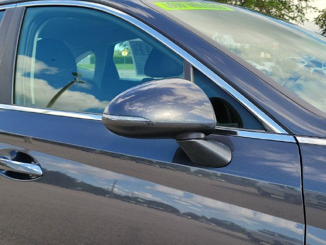 Used 2020 Hyundai Sonata SEL w/ Convenience Package FWD image 6