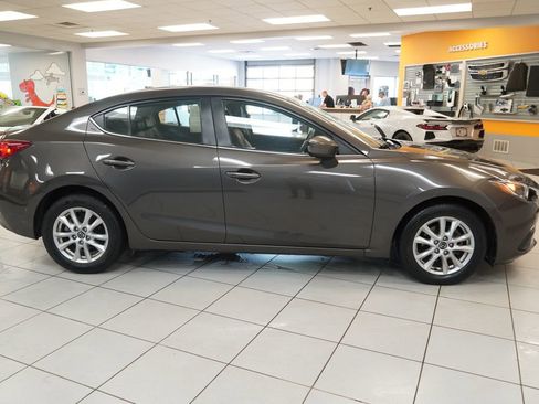 Used 2014 MAZDA MAZDA3 i Grand Touring FWD image 13
