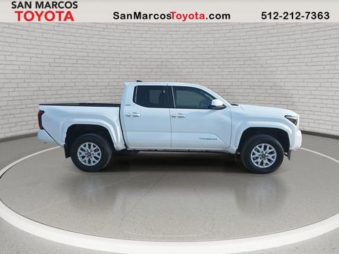 Used 2024 Toyota Tacoma SR5 image 4