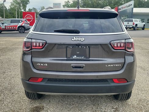 Used 2024 Jeep Compass Limited AWD/4WD image 10