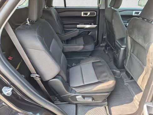 Certified 2023 Ford Explorer XLT AWD/4WD image 22
