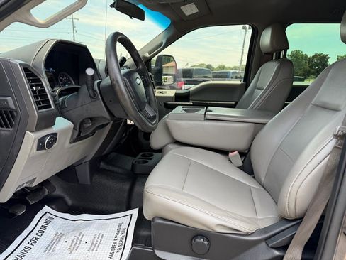 Used 2019 Ford F350 XL w/ Power Equipment Group AWD/4WD image 9