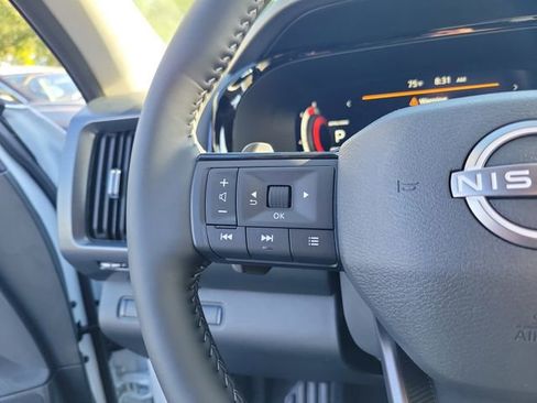 New 2026 Nissan Pathfinder SL FWD image 11