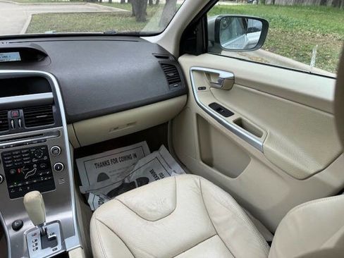 Used 2011 Volvo XC60 3.2 image 24