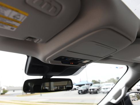 New 2025 Ford Expedition Platinum w/ Driver's Package image 31