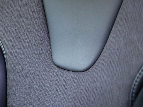 Used 2018 Tesla Model X 75D AWD/4WD image 25