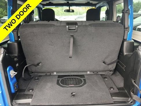 Used 2021 Jeep Wrangler Sport AWD/4WD image 9