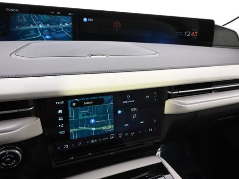 New 2026 Lincoln Navigator Reserve AWD/4WD image 25