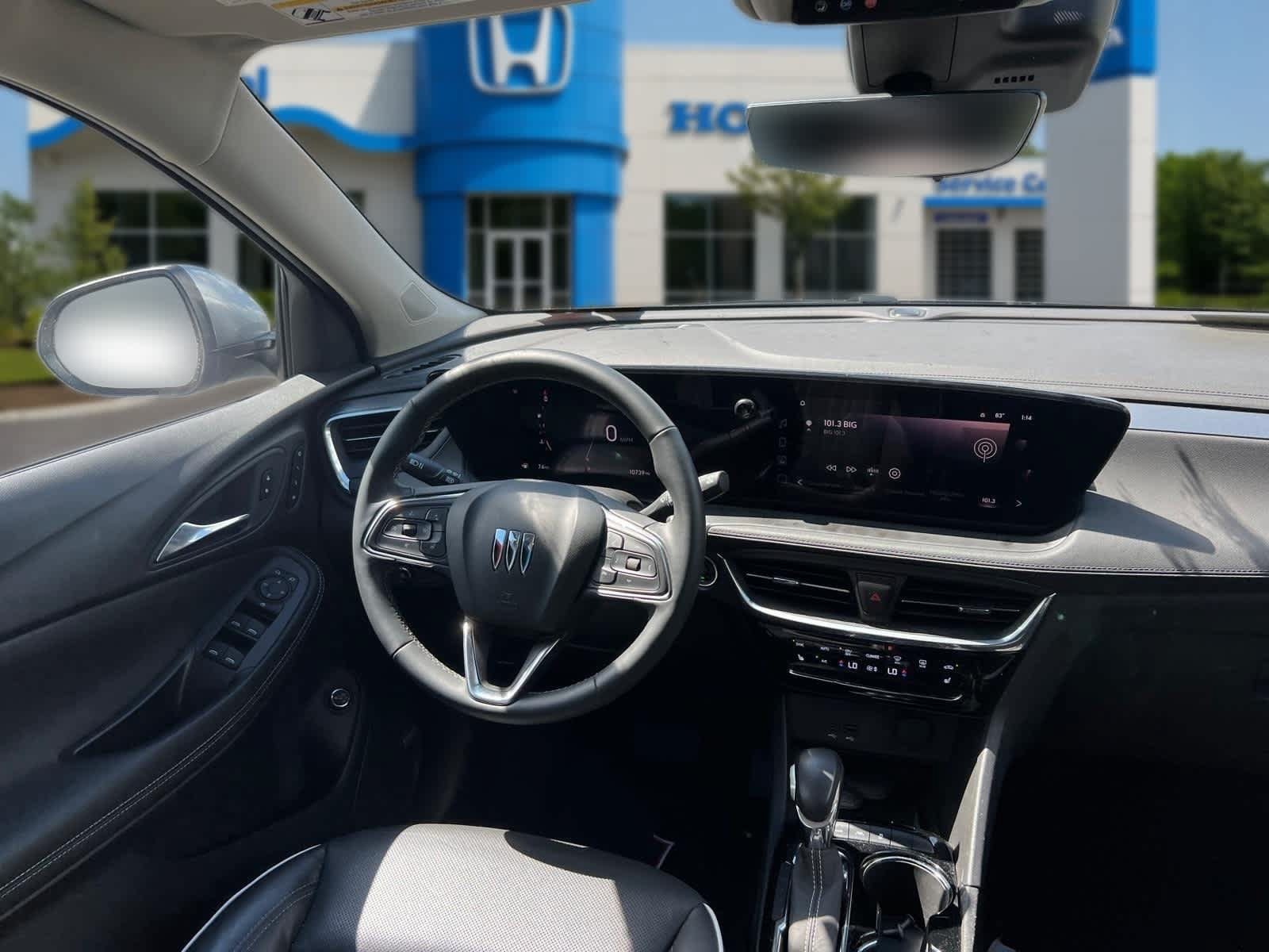 Used 2024 Buick Encore GX Avenir w/ Avenir Technology Package AWD/4WD image 32