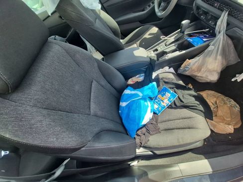 Used 2025 Honda Accord LX image 9