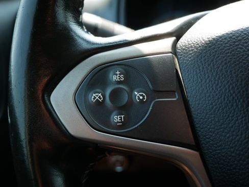 Used 2017 Chevrolet Colorado Z71 AWD/4WD image 28
