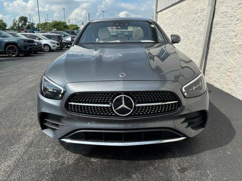 Used 2023 Mercedes-Benz E 350 4MATIC Sedan image 11