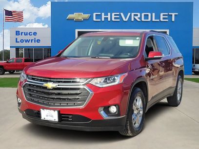 Used 2020 Chevrolet Traverse LT