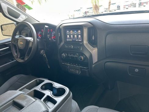 Used 2022 Chevrolet Silverado 1500 Custom image 28