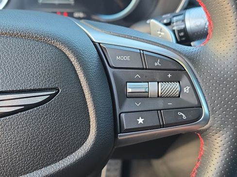 Used 2025 Genesis G70 3.3T Advanced image 17