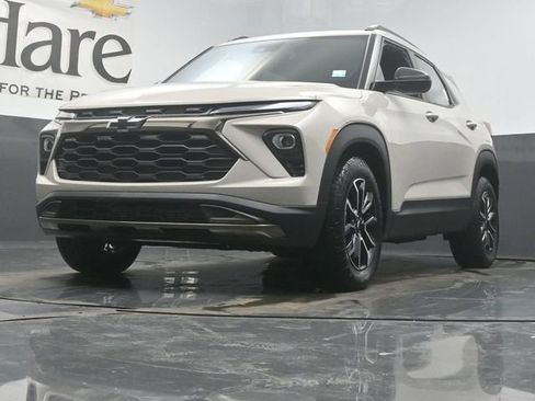 New 2026 Chevrolet TrailBlazer ACTIV w/ Convenience Package FWD image 4