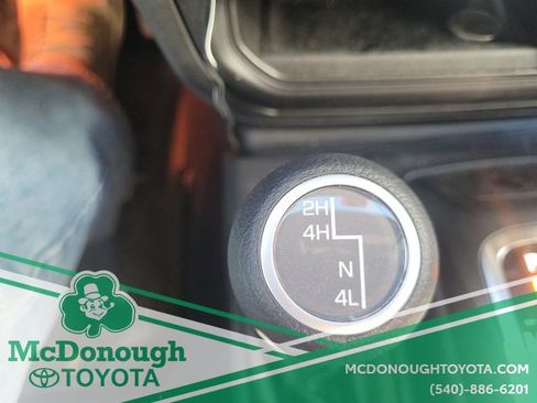 Used 2021 Jeep Wrangler Unlimited Sport image 17