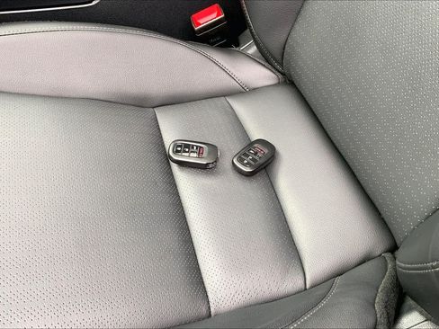 Used 2025 Honda Civic Sport Touring image 14