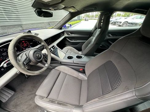 Certified 2025 Porsche Taycan Turbo AWD/4WD image 4