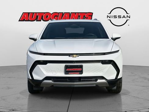 Used 2025 Chevrolet Equinox EV LT image 7