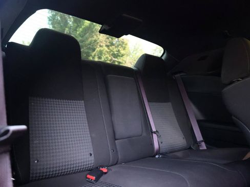 Used 2021 Dodge Challenger R/T Scat Pack RWD image 15