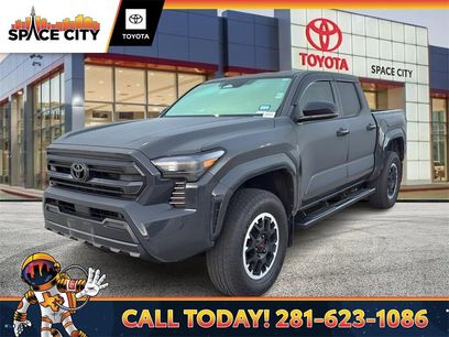 Used 2025 Toyota Tacoma SR