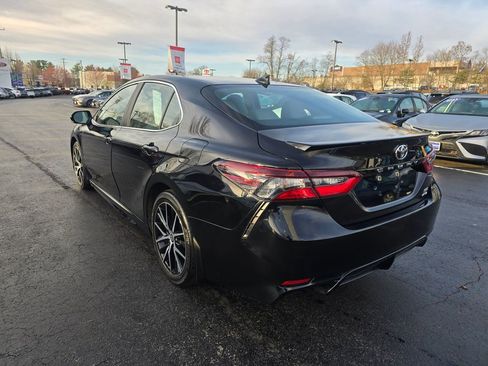 Certified 2024 Toyota Camry SE w/ Cold Weather Package AWD/4WD image 4
