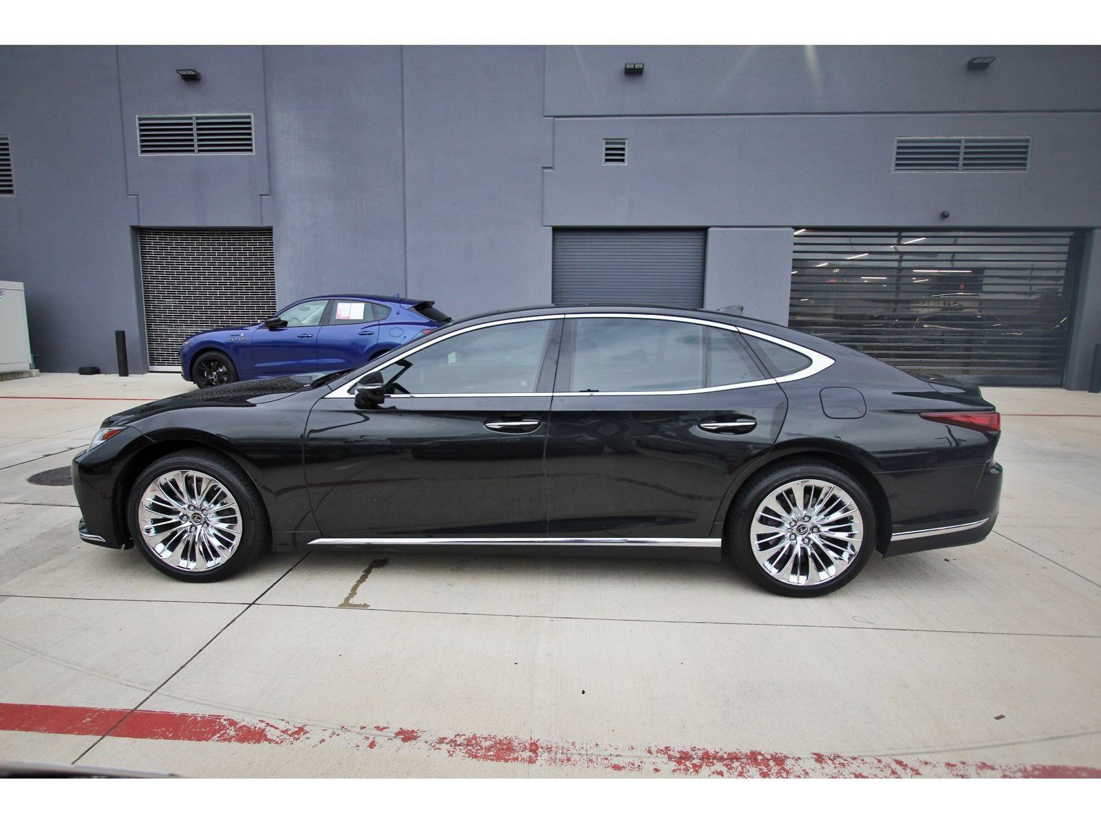 Used 2021 Lexus LS 500 w/ Interior Upgrade Package RWD image 5