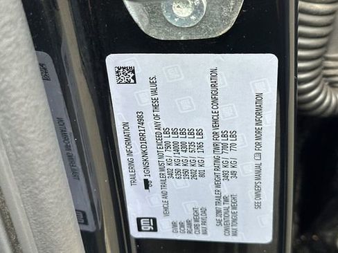 Used 2024 Chevrolet Tahoe LT image 33