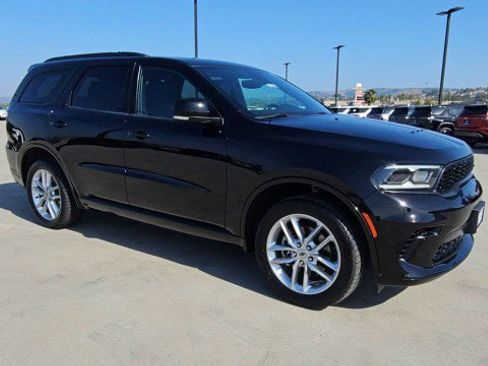Used 2024 Dodge Durango GT AWD/4WD image 2