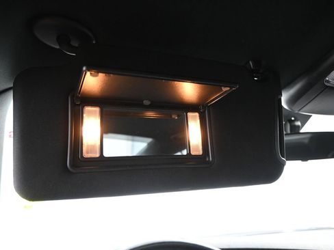 Used 2022 Dodge Charger SXT image 30