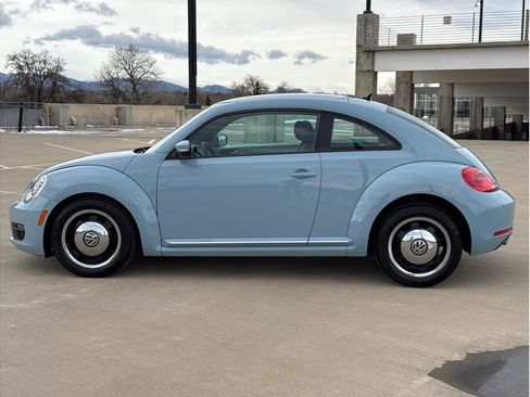 Used 2013 Volkswagen Beetle 2.5 image 4