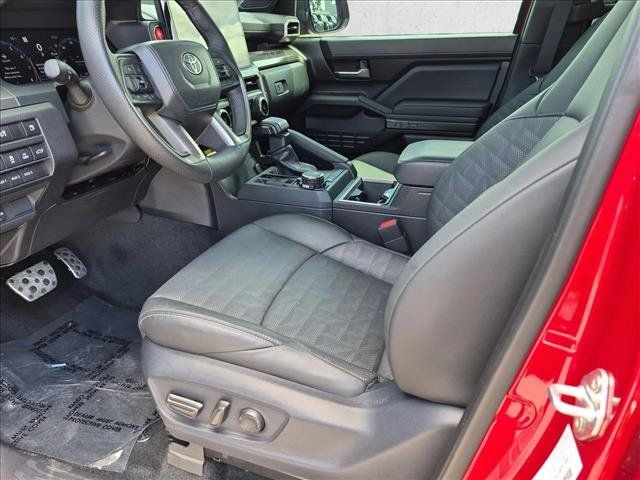 Used 2024 Toyota Tacoma TRD Sport w/ TRD Sport Premium Package AWD/4WD image 16