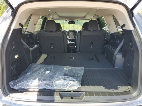 New 2025 Subaru Ascent Bronze Edition w/ Onyx Package image 8