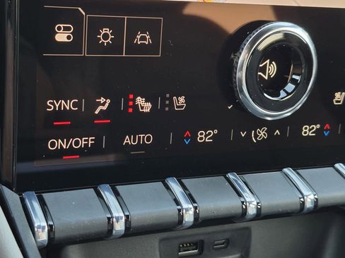 New 2026 GMC Terrain Elevation w/ Elevation Premium Package image 24