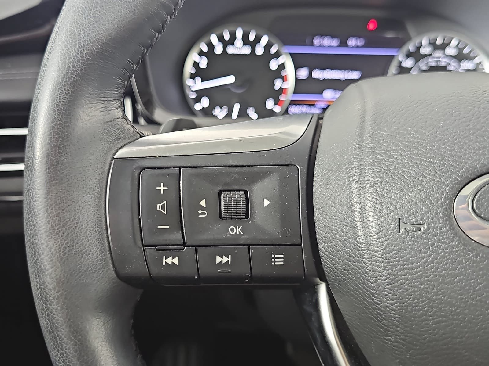 Used 2024 INFINITI QX60 Pure AWD/4WD image 16