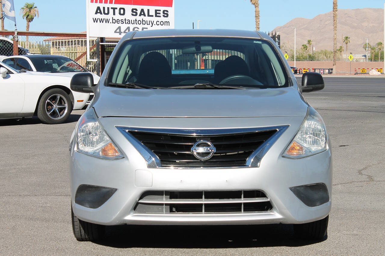 Used 2015 Nissan Versa S Plus FWD image 3