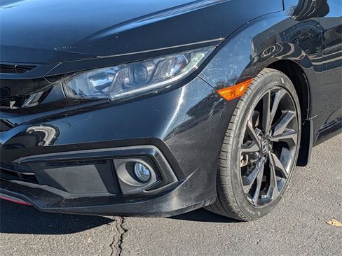 Used 2019 Honda Civic Sport image 2