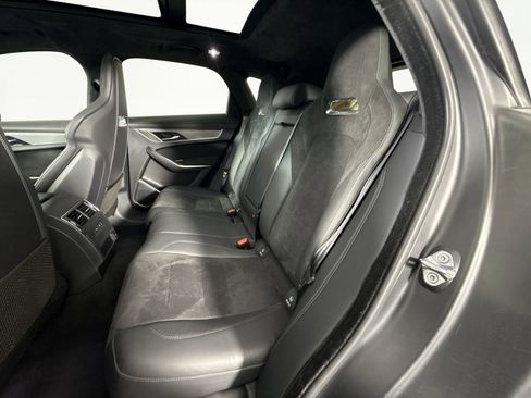 Used 2021 Jaguar F-PACE SVR image 23