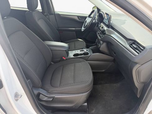 Used 2024 Ford Escape Active AWD/4WD image 9