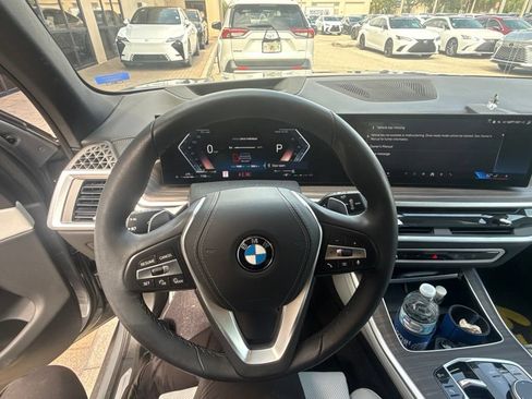 Used 2024 BMW X5 sDrive40i w/ Premium Package RWD image 18