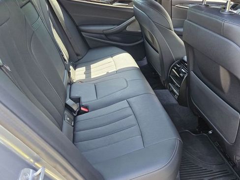 Certified 2023 BMW 530i xDrive w/ M Sport Package AWD/4WD image 19