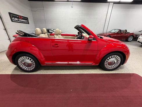 Used 2015 Volkswagen Beetle 1.8T FWD image 11